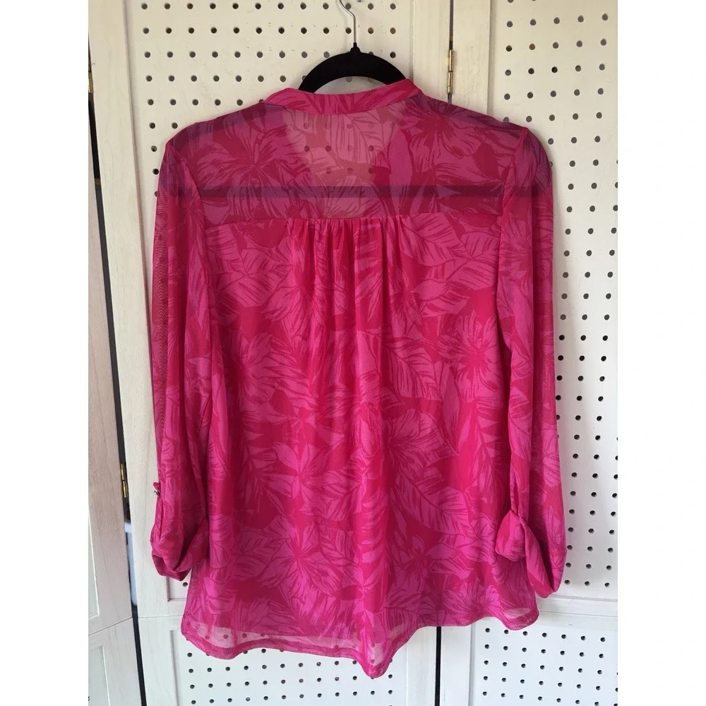 Juniper + Lime Sheer 3/4 SLV Floral‎ Hot Pink Vneck Button Blouse Small